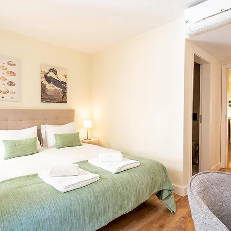 Homeysuite Bedroom 3 Seahouse *